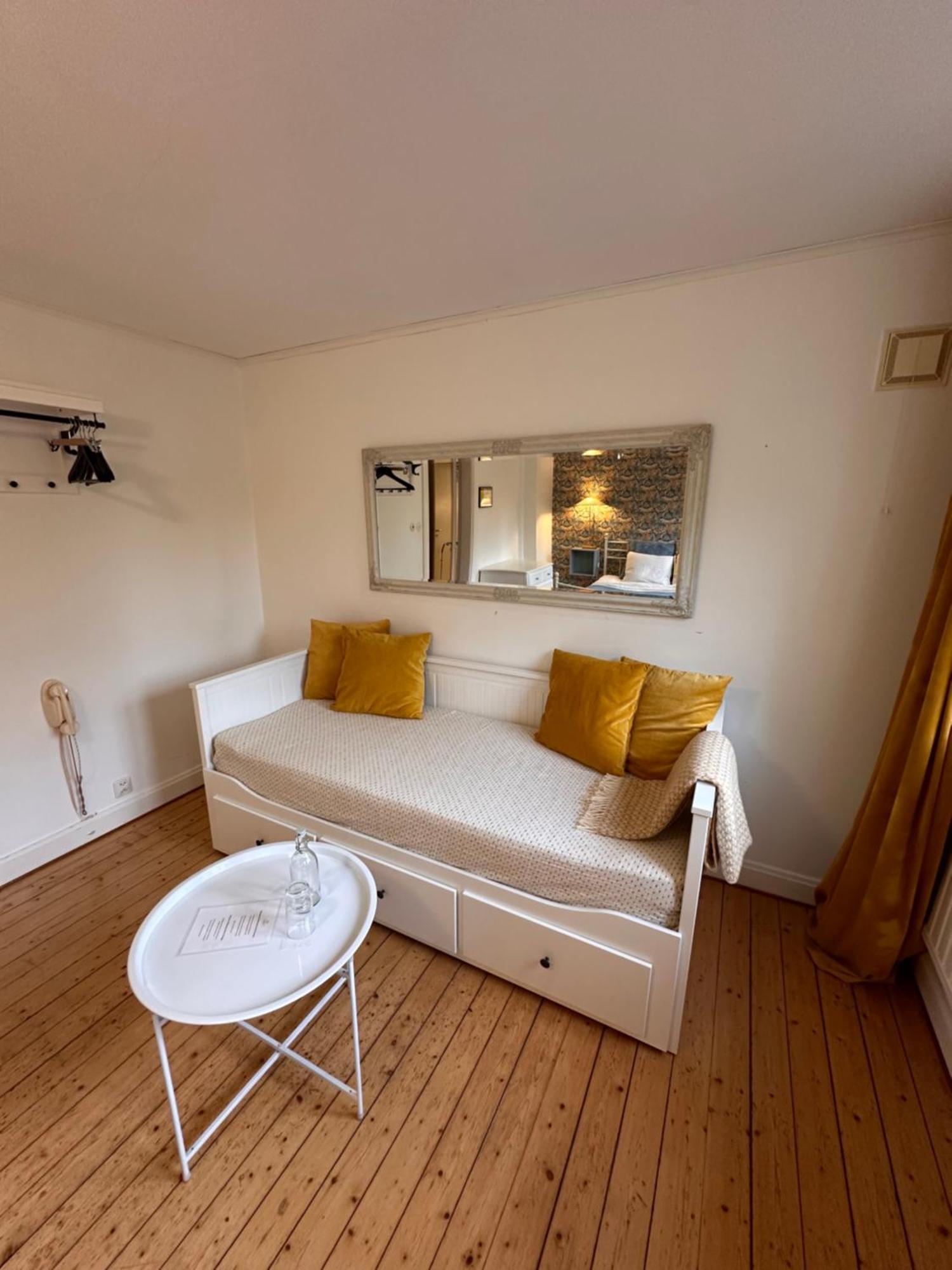 Minnesberg Bed & Breakfast เทรลเลบอร์ก ภายนอก รูปภาพ