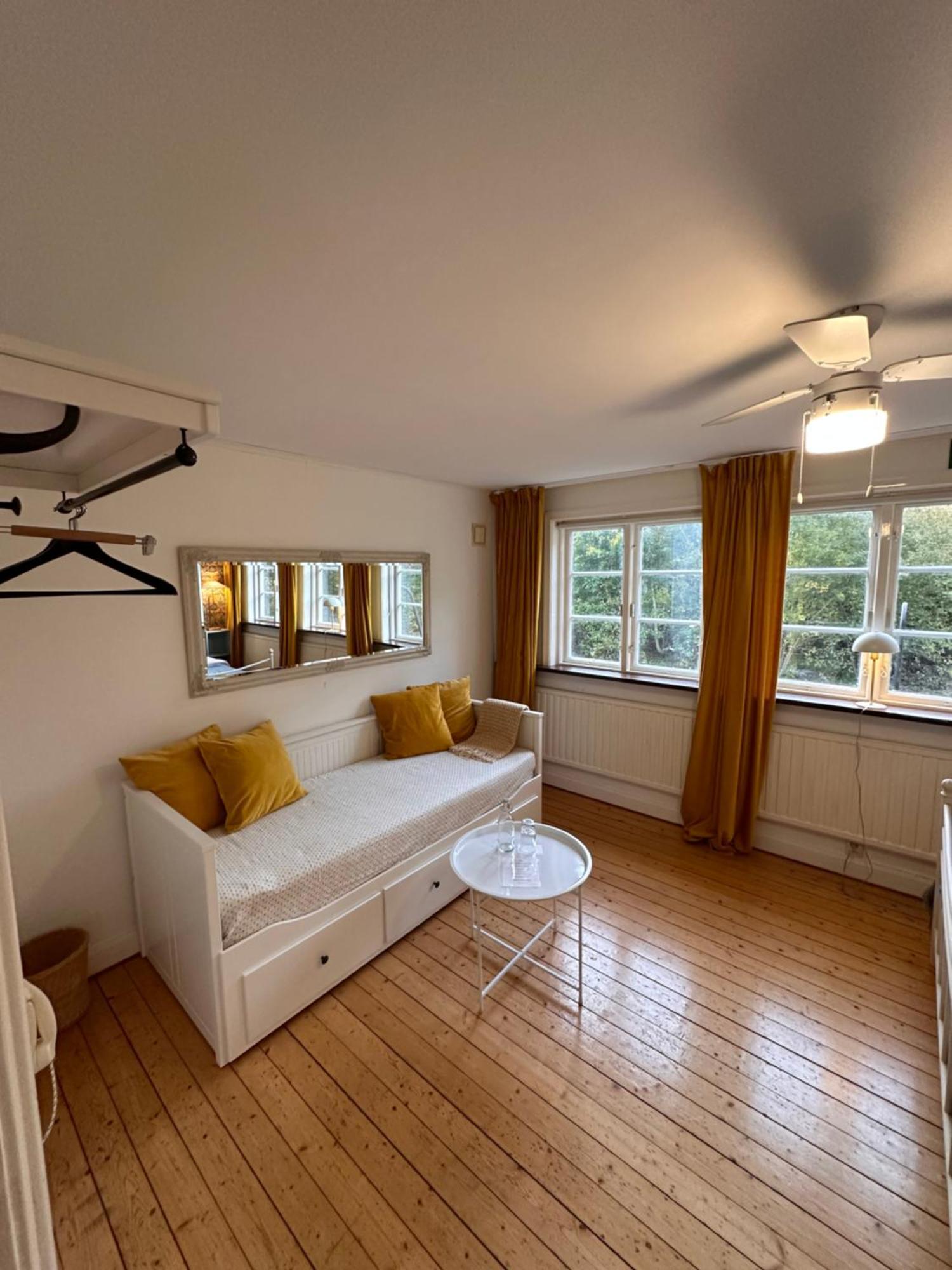 Minnesberg Bed & Breakfast เทรลเลบอร์ก ภายนอก รูปภาพ